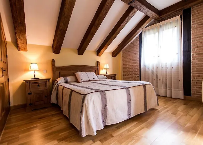 Hotel Rural El Paraiso De Gredos Cuevas Del Valle